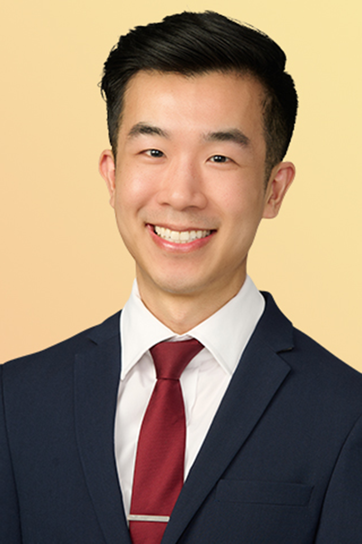 Jonathan Trinh headshot