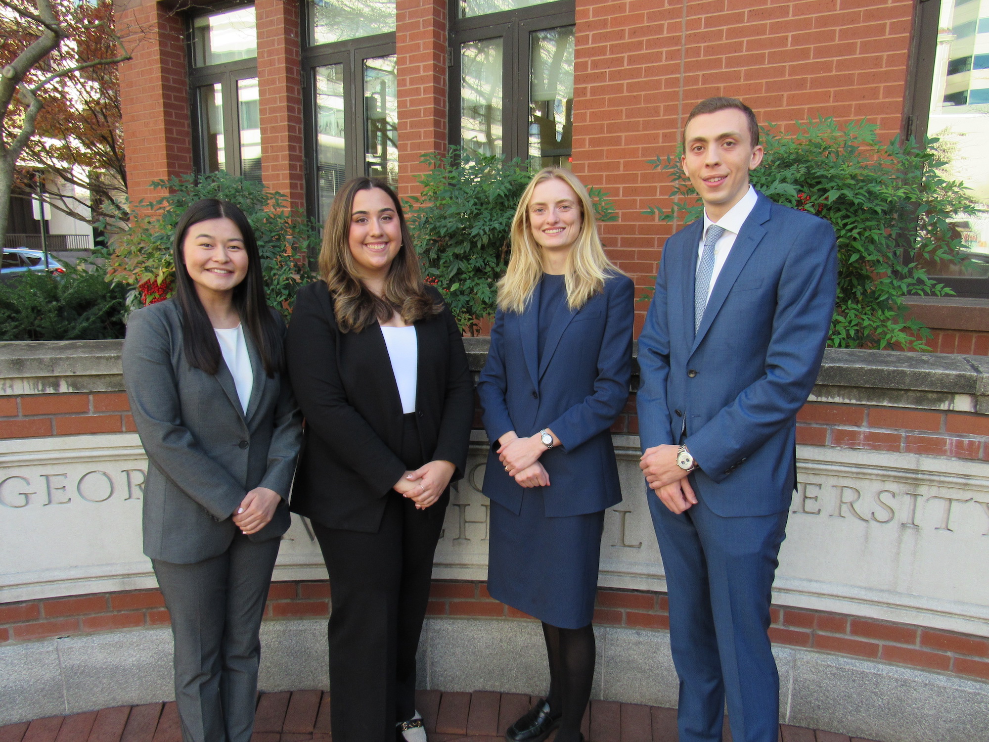 Tessa Lasser, Samantha Raggio, Angela Seeger, Simon Poser