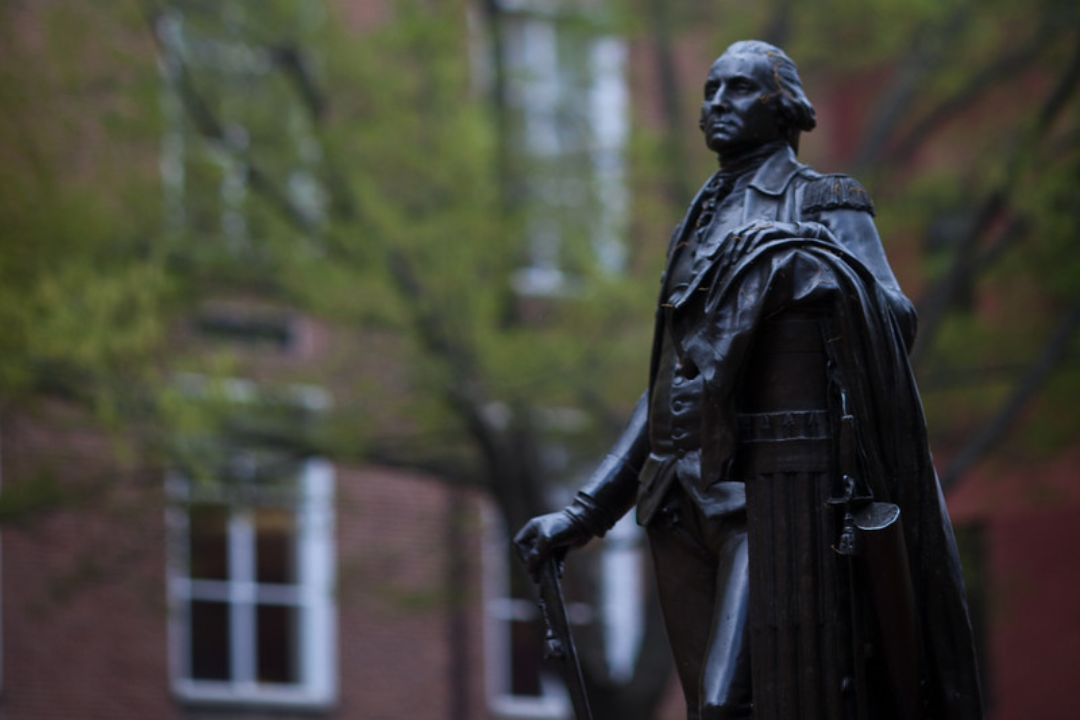 George Washington statue
