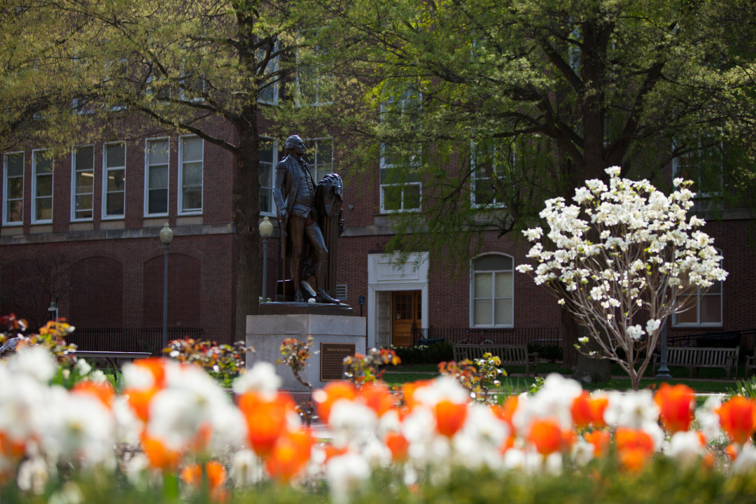 George Washington statue