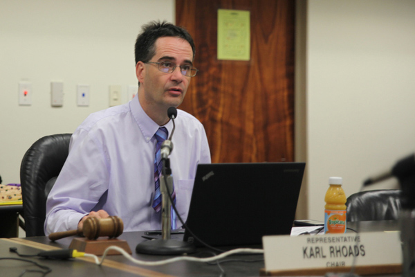 Representative Karl Rhoads (D-13) speaks at a committee hearing as Chair of the Judiciary Committee in the Hawaii State Senate.