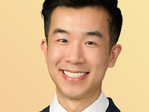 Jonathan Trinh headshot
