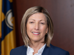 Suzanne Hard