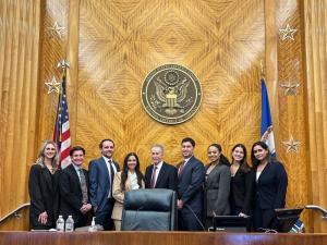 GW Law students in the Access to Justice-Prisoner Rights Division Clinic pose at the Aberdeen VA court house after participating in a trial.