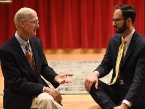 Charles Craver during the 2018 Lawrence Lecture on Dispute Resolution.
