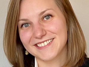 Portrait of Leah Calabro