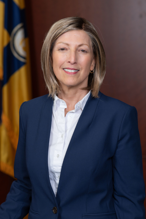 Suzanne Hard