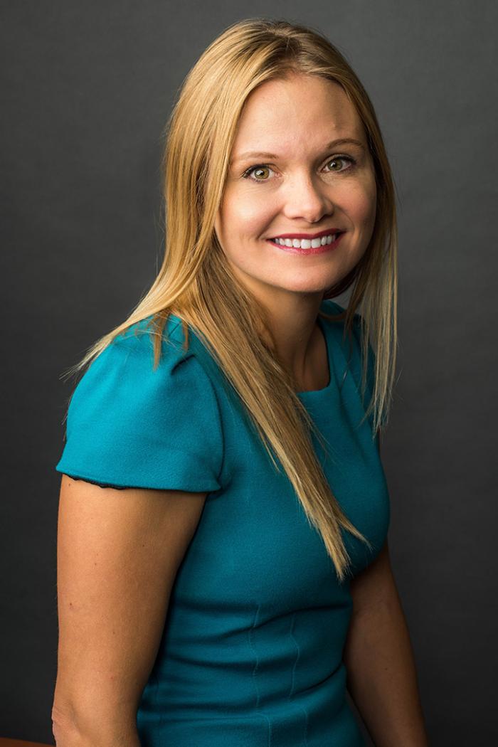 Portrait of Jennifer Wimsatt Pusateri