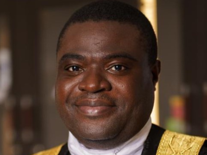 Dr. Damilola Olawuyi headshot