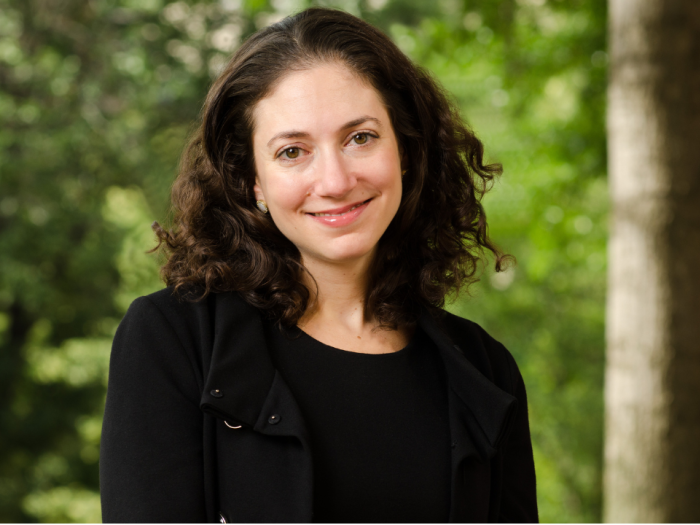 Naomi Schoenbaum headshot