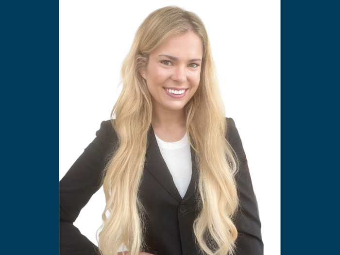 Lauren Heide headshot