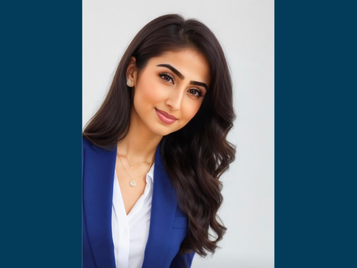 Axana Soltan headshot