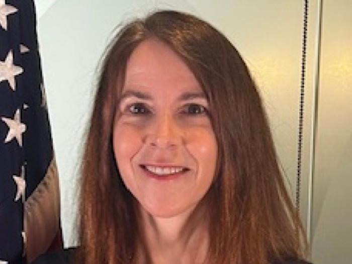 Anne Noel Occhialino
