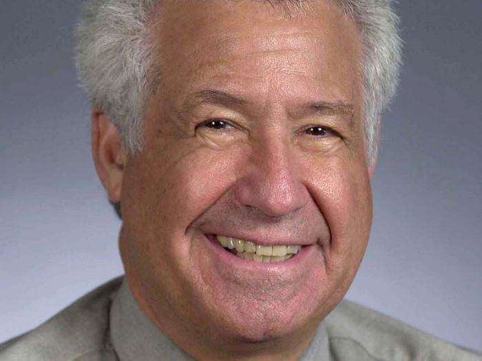 Portrait of Eric Scott Sirulnik
