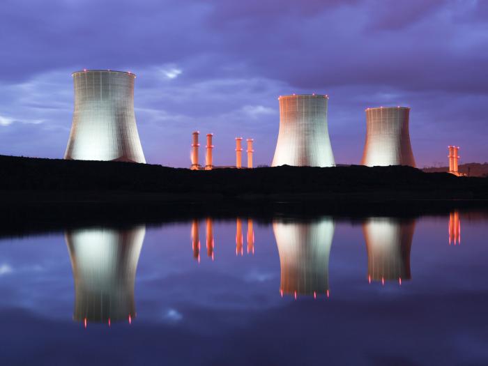 Photo of nuclear plant cooling towers.